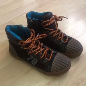 Bits Diesel Hightops